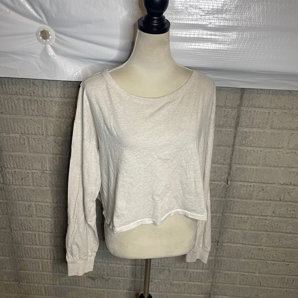 Fabletics Womens XL Long Sleeve Cropped Top Open Back Lightweight Activewear